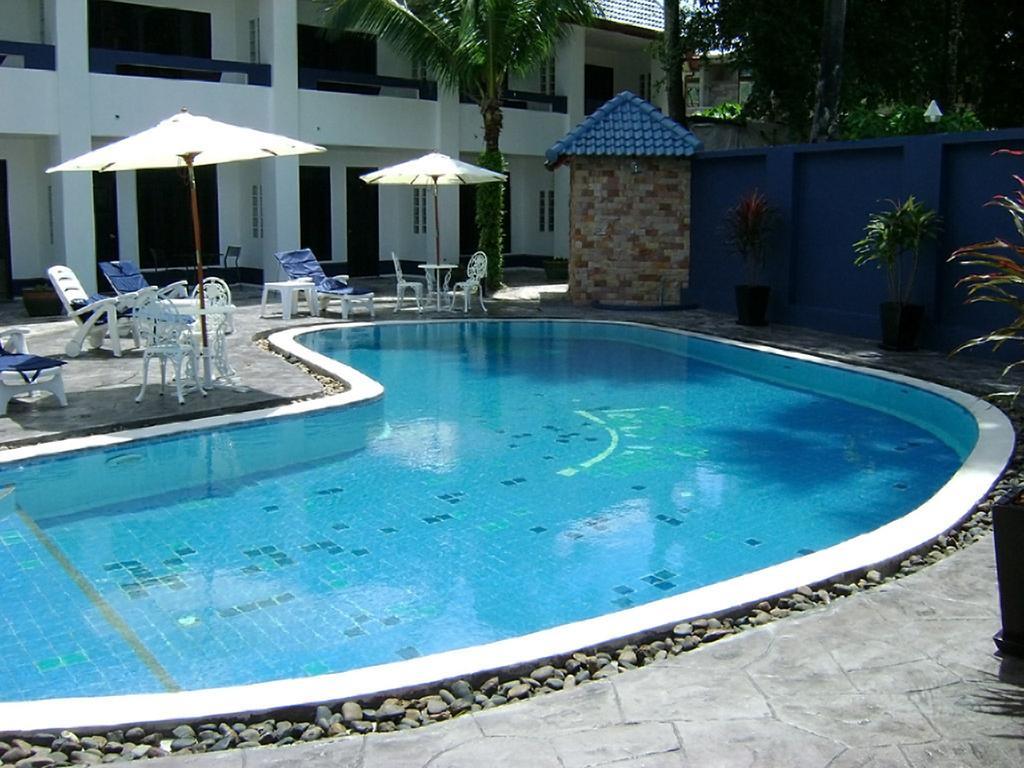 Peter Pan Resort Patong Exterior photo